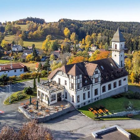 hotel Petřín Jablonec nad Nisou Exterior foto
